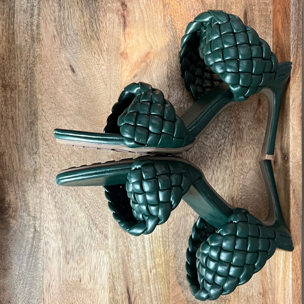Hunter Green Woven Pointy Twisted and Padded Mules Heels Size 41
